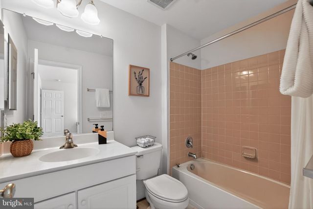 12711 GORMAN CIR, Boyds, MD 20841