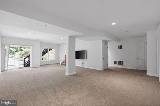 12711 GORMAN CIR, Boyds, MD 20841