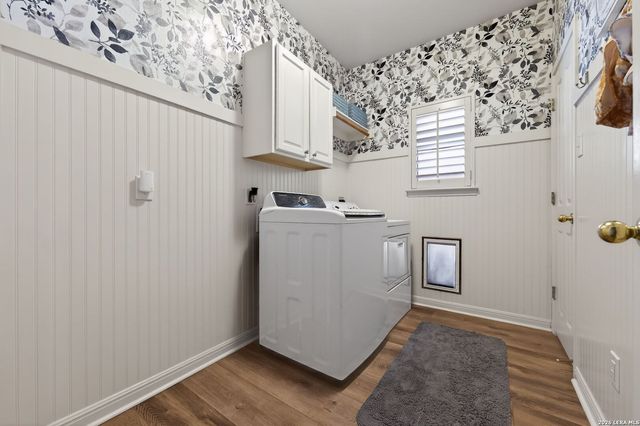 9514 Potters Pt, Helotes, TX 78023