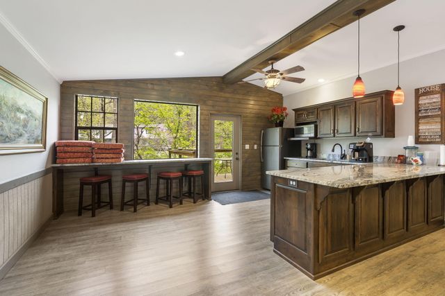 7863 Cozy Cove Road, Branson, MO 65616