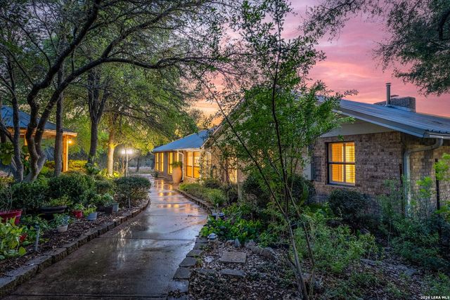 102 Adams Way, Canyon Lake, TX 78133