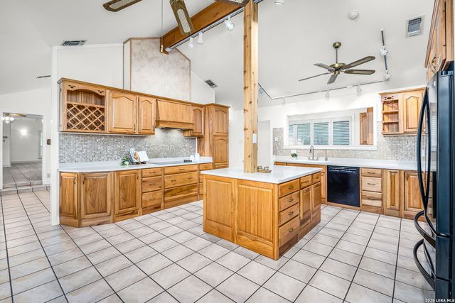 102 Adams Way, Canyon Lake, TX 78133