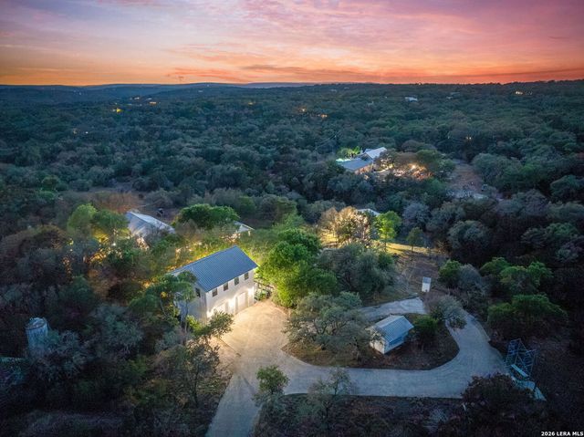 102 Adams Way, Canyon Lake, TX 78133