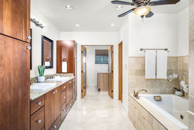 102 Adams Way, Canyon Lake, TX 78133