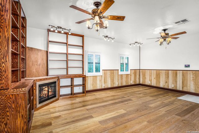 102 Adams Way, Canyon Lake, TX 78133