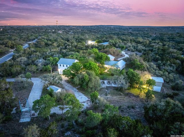 102 Adams Way, Canyon Lake, TX 78133