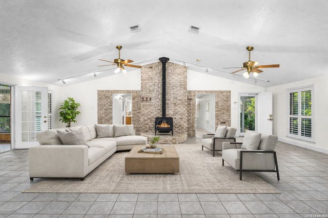 102 Adams Way, Canyon Lake, TX 78133