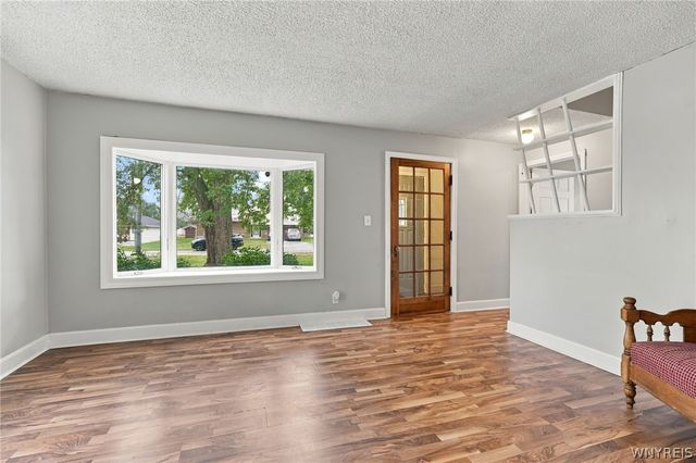 8508 Richmond Avenue, Niagara, NY 14304