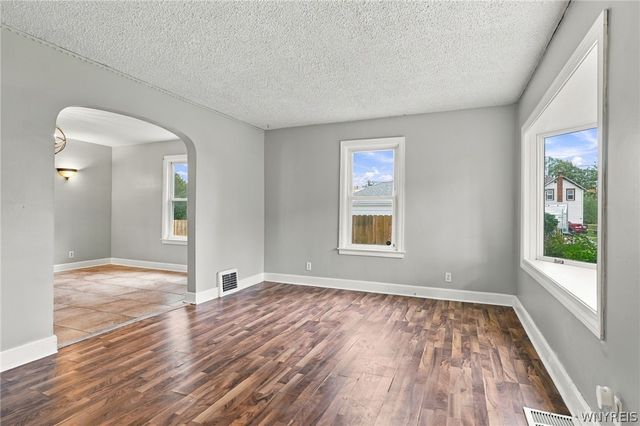 8508 Richmond Avenue, Niagara, NY 14304