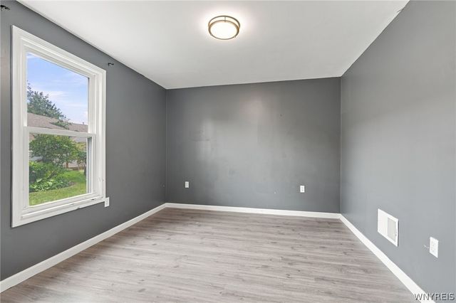 8508 Richmond Avenue, Niagara, NY 14304