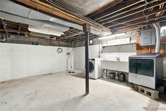 8508 Richmond Avenue, Niagara, NY 14304