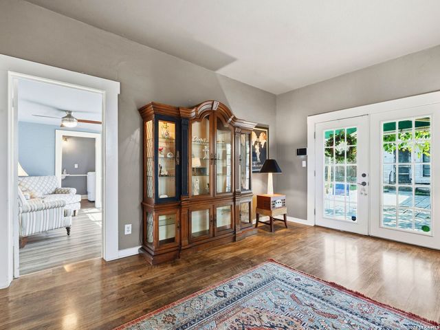 156 Perry Court, San Antonio, TX 78209