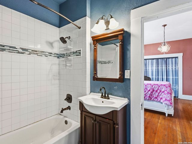 156 Perry Court, San Antonio, TX 78209