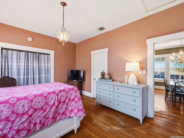 156 Perry Court, San Antonio, TX 78209