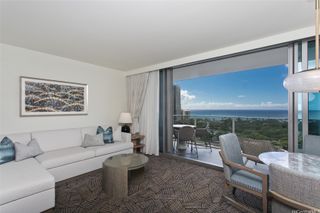 383 Kalaimoku Street 1905, Honolulu, HI 96815