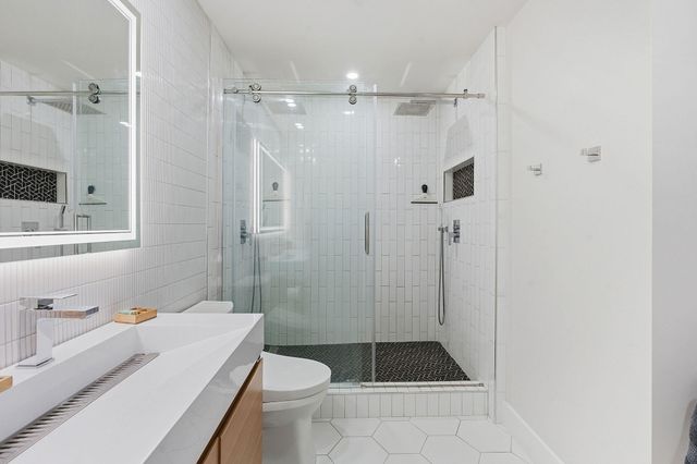 360 Nueces ST 1217, Austin, TX 78701