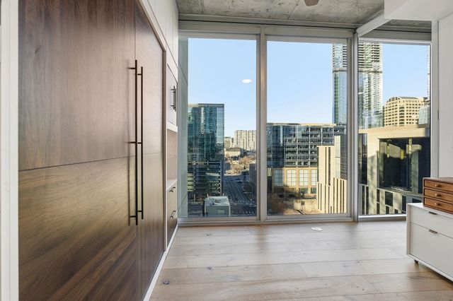 360 Nueces ST 1217, Austin, TX 78701