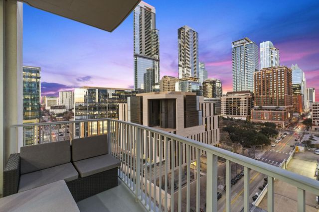 360 Nueces ST 1217, Austin, TX 78701