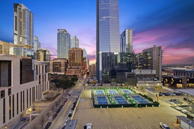 360 Nueces ST 1217, Austin, TX 78701