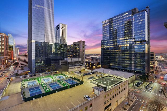 360 Nueces ST 1217, Austin, TX 78701