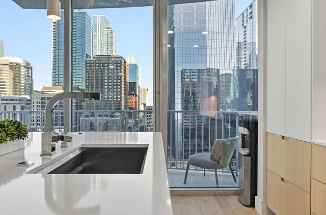 360 Nueces ST 1217, Austin, TX 78701