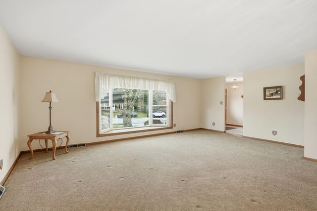 1917 Kennedy Avenue, Schererville, IN 46375