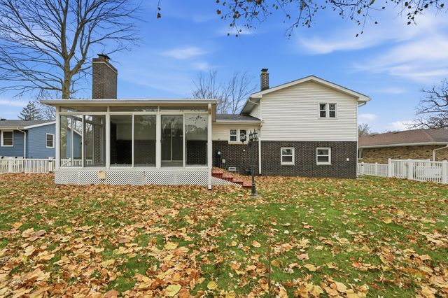1917 Kennedy Avenue, Schererville, IN 46375