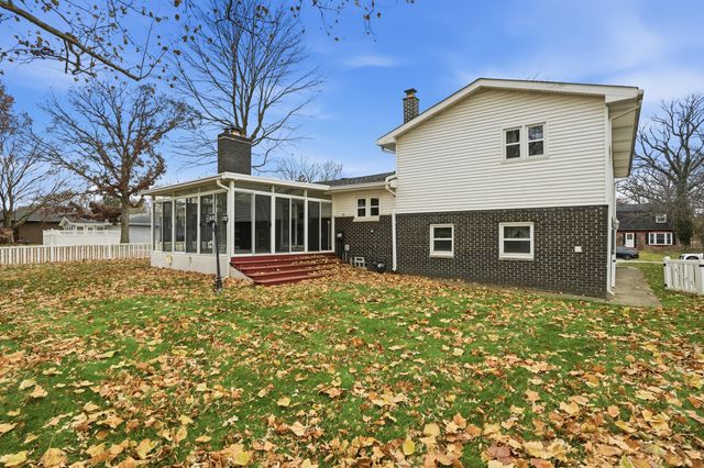 1917 Kennedy Avenue, Schererville, IN 46375