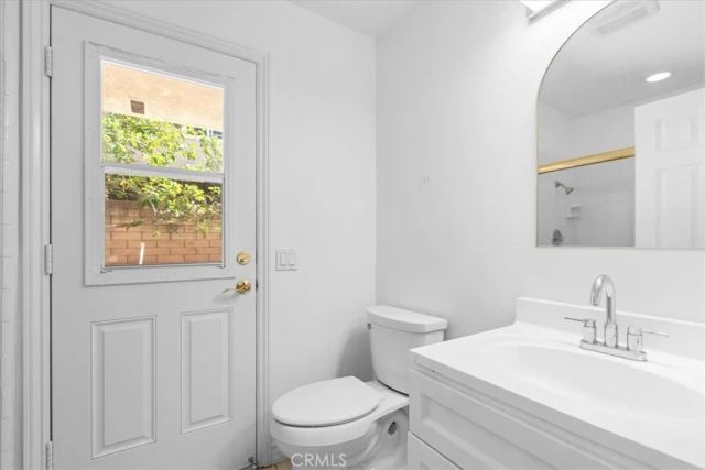 7130 E Colter, Anaheim, CA 92807