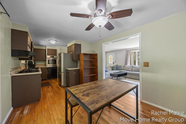 4774 Brookgate Drive Nw, Alpine Twp, MI 49321