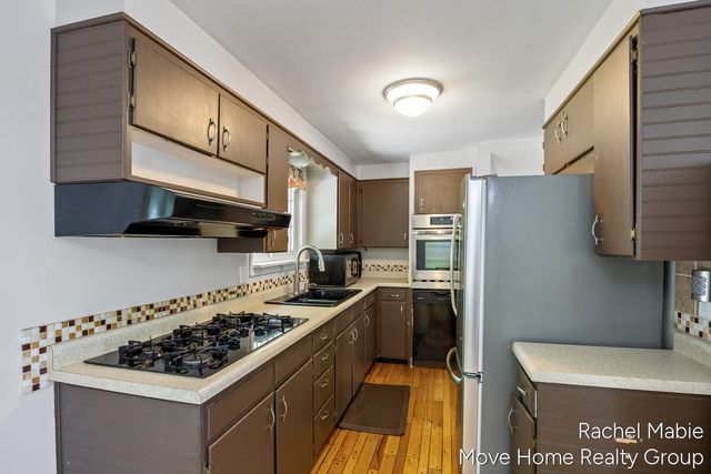 4774 Brookgate Drive Nw, Alpine Twp, MI 49321