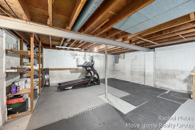 4774 Brookgate Drive Nw, Alpine Twp, MI 49321