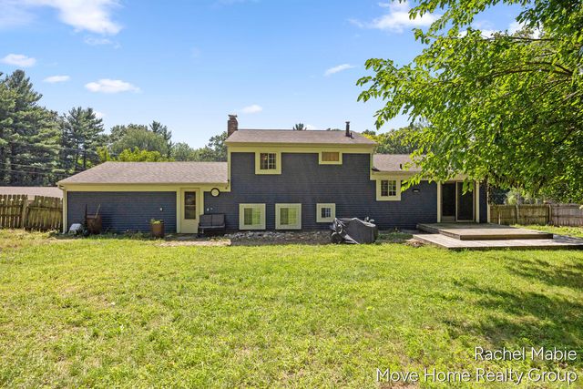 4774 Brookgate Drive Nw, Alpine Twp, MI 49321