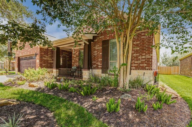 2110 Wild Peregrine Circle, Katy, TX 77494
