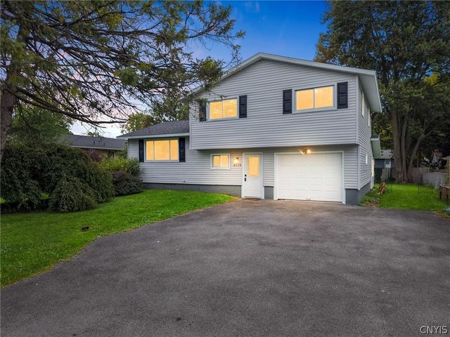 4114 Wetzel Road, Clay, NY 13090