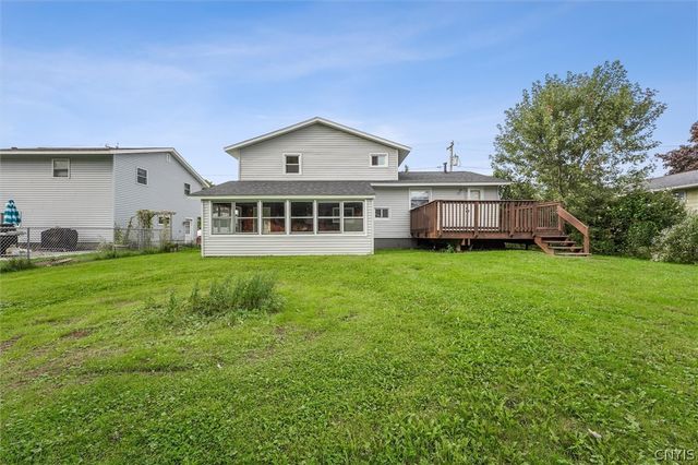 4114 Wetzel Road, Clay, NY 13090