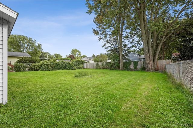 4114 Wetzel Road, Clay, NY 13090
