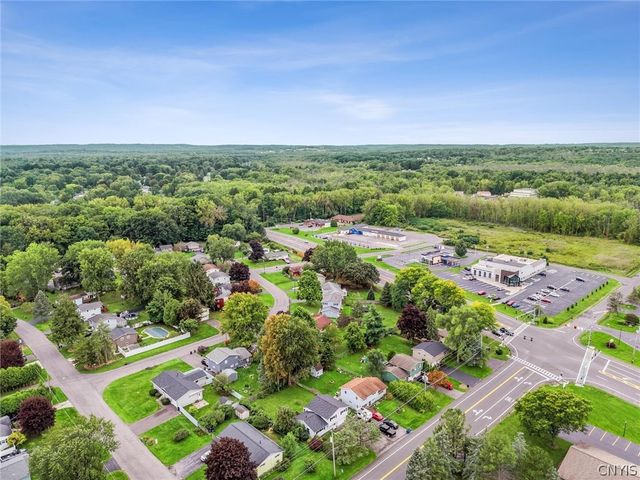 4114 Wetzel Road, Clay, NY 13090