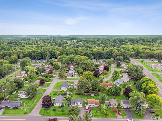 4114 Wetzel Road, Clay, NY 13090