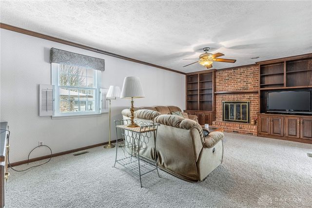 745 Doral Drive, Xenia, OH 45385