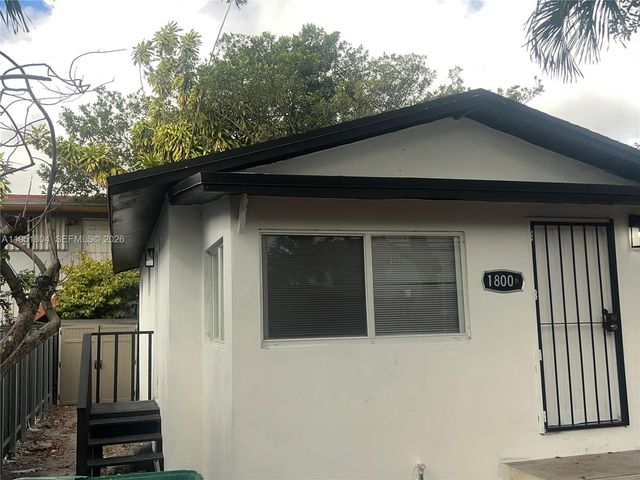 1800 SW 3rd St D, Miami, FL 33135