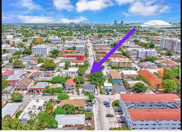 1800 SW 3rd St D, Miami, FL 33135