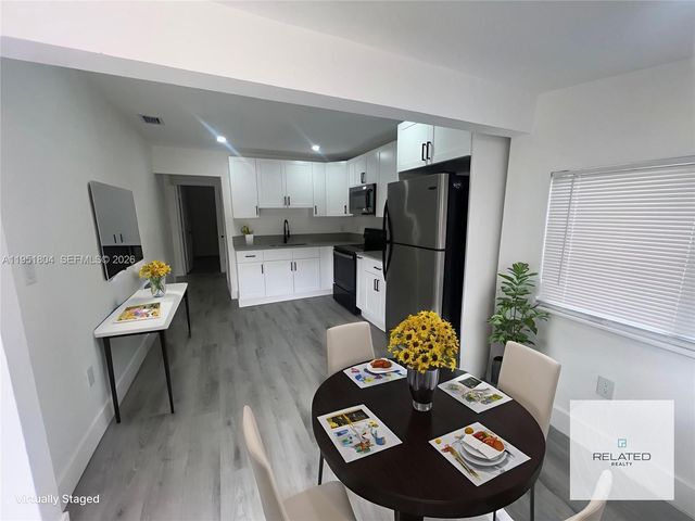 1800 SW 3rd St D, Miami, FL 33135