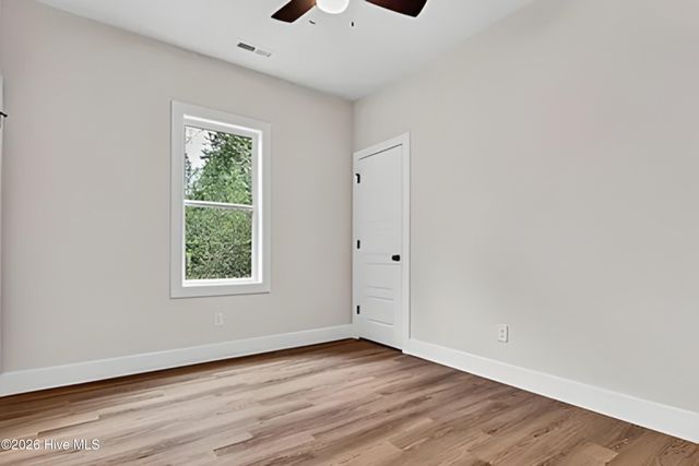 1025 S 41st Street, Wilmington, NC 28403