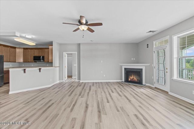 136 Mill Pond Way, Eatontown, NJ 07724
