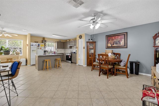 9661 SW 95TH COURT B, Ocala, FL 34481