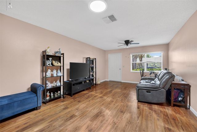 9661 SW 95TH COURT B, Ocala, FL 34481