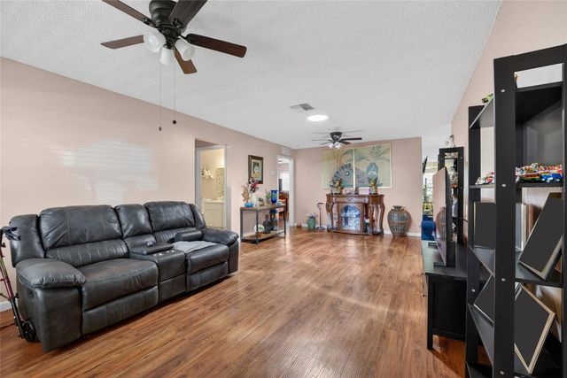 9661 SW 95TH COURT B, Ocala, FL 34481