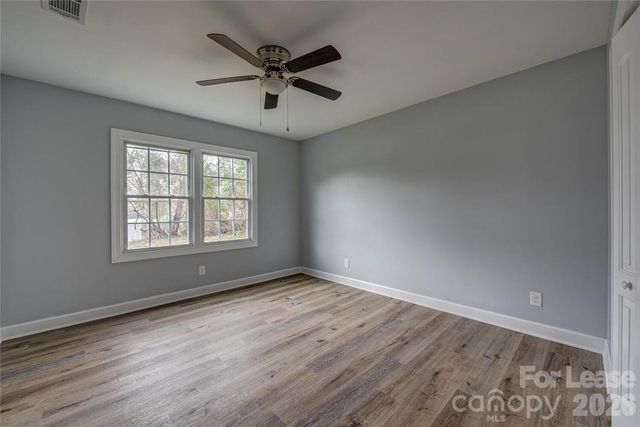 1048 Avondale Road 17, Lowell, NC 28098