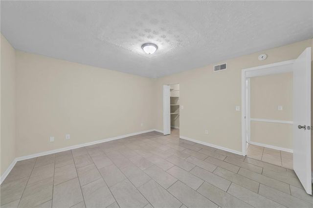 3184 Abbeywood Drive, Decatur, GA 30034